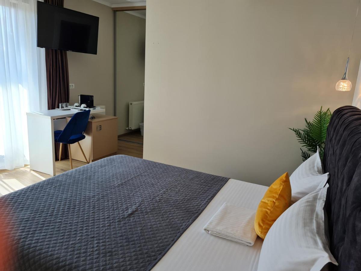 Vila Mrv Köstence Dış mekan fotoğraf